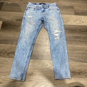 Hollister Men Blue distressed denim jeans